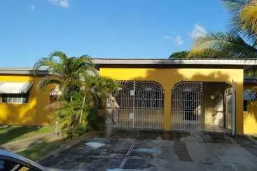 پانسیون Villa Elly