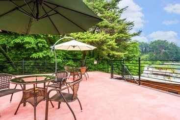 Gangneung Geukkot Pension