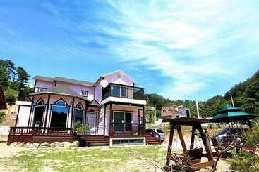 Gangneung Ijibiya Pension