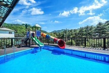 Gapyeong Chaerokji Pension