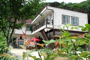 Gapyeong Yedam Valley Pension