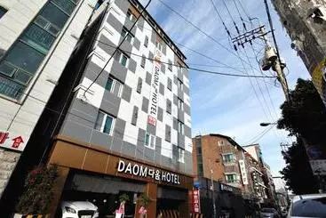 مُتل Jinju Hotel Daom