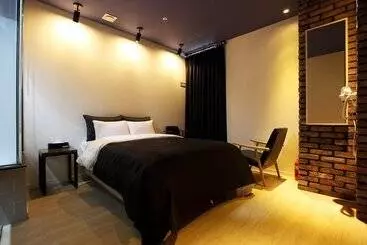 モーテル Namyangju Hotel Tuus