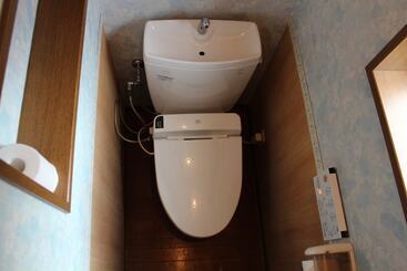 Pensió Guest House Otsu