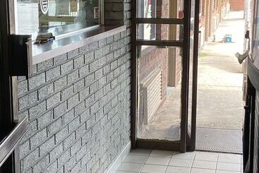 מוטל Deer Park Motor Inn