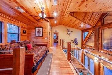 Kır Evi Mountain Fork Lodge With Wifi And Fire Pit By Redawning