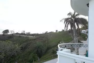 پانسیون Paradise In Coral View Roatan