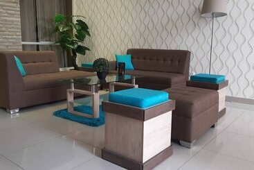 هتل Piedra Blanca Luxury