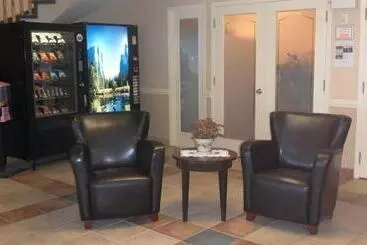 호텔 Stampeder Inn