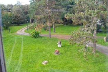 Bed and Breakfast Chateau Des Touches