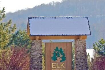 Equestrian House  Dosanko Cottage