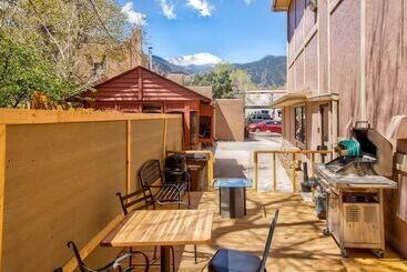 Отель Manitou Cog Lodge Inc Dba Manitou Inn