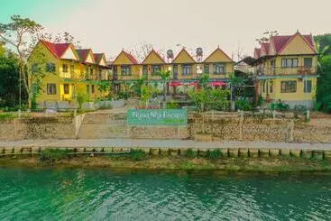 هتل Phong Nha Escape Bungalow