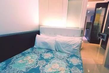 アパートホテル Grass Residences Rendezvous Sm North