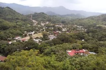 هتل Y Restaurante Sueno De La Campana
