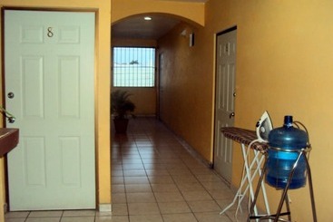 Szálloda El Ejecutivo Apart