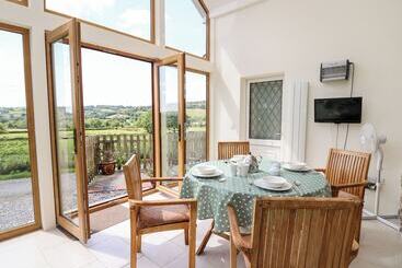 茅舍 Llety R Wennol