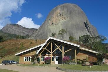 فندق Recanto Lisieux