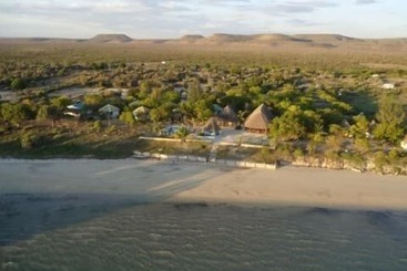 בית מלון כפרי Caliente Beach Lodge