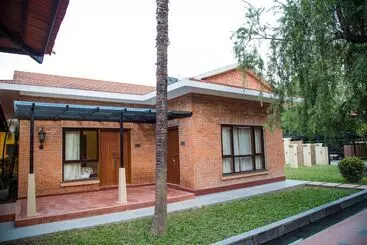 هتل Miraaya Wellness