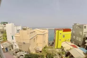 پانسیون I Wow