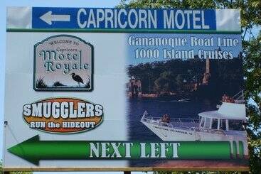 Capricorn Motel Royale Thousand Islands