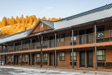 High Creek Lodge And Cabins