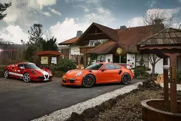 Hotelli Restaurant Landhaus Sonnenhof