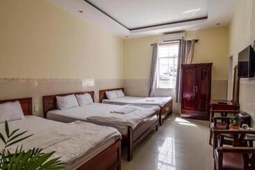 Pension (Hôtel basse catégorie) Kim Hồng Nhật Guest House