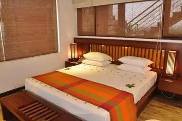 فندق Laya Safari Resorts & Spa