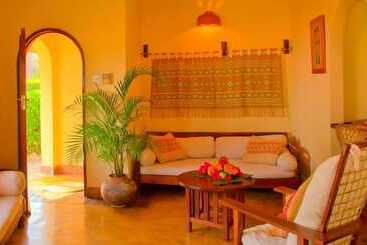 Hotel The Makokola Retreat