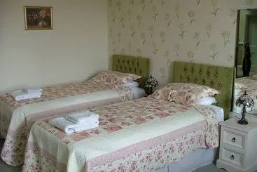 בית מלון כפרי Tremont House