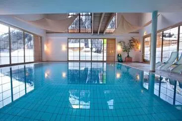 Szálloda Landal Hochmontafon