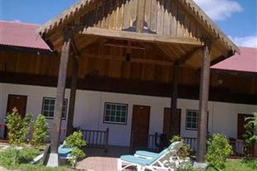 فندق Landcons Resort