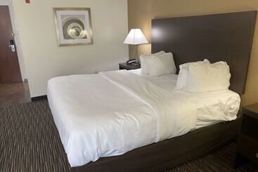 Hotel Surestay By Best Western Grayson