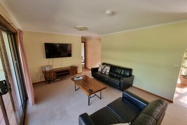 בית פרטי Golden Heritage Apartments Beechworth