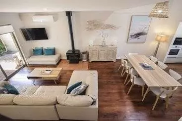 Apartamentos Bayshore Beachside Resort