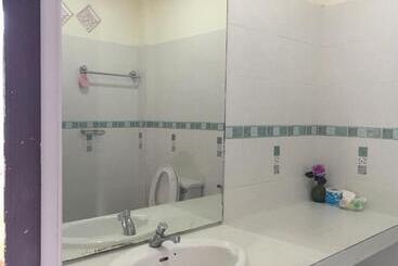 هتل Asia Divers Resort