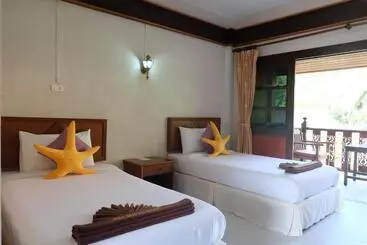 Hotel Asia Divers Resort