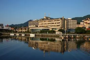 Otel Biwako Ryokusuitei