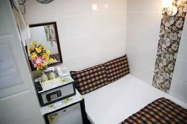 پانسیون Holland Guest House