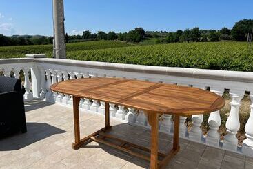 مبيت وإفطار Casale Om Shanti