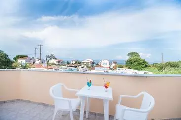 Aparthotel Sandy Beach Annexe