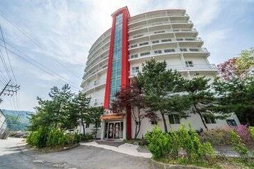 Motel Gapyeong Brown