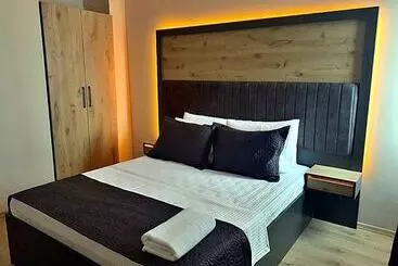 Hotel Park Buti̇k