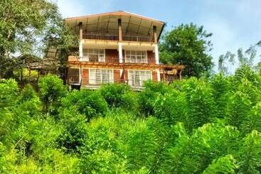 Pensão Brisk Ella Retreat