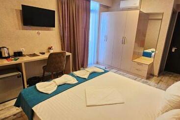 Sierra Hotel Tbilisi