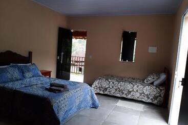 ユースホステル Pousada Recanto Da Lu