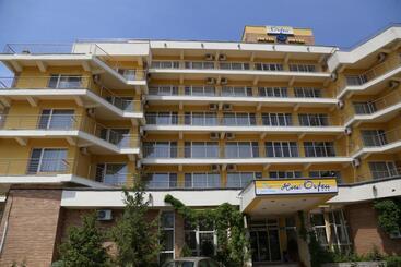 Otel Orfeu