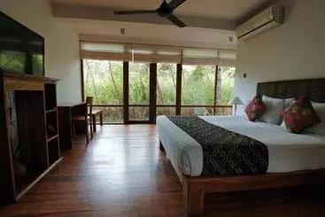 Wild Grass Nature Resort